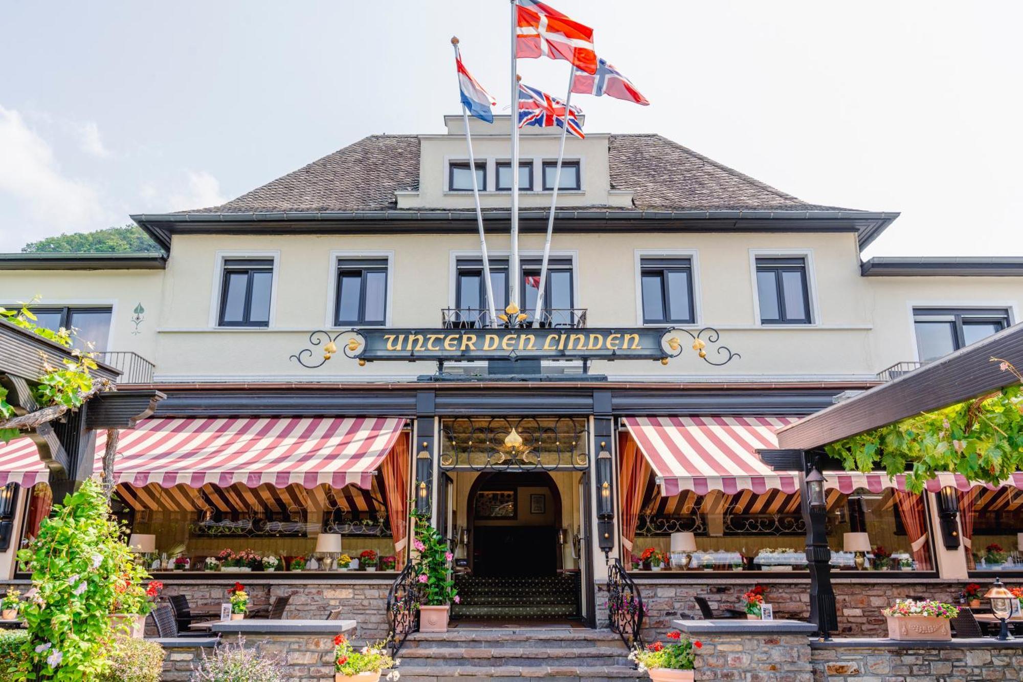 Hotel Unter Den Linden Rüdesheim am Rhein Esterno foto