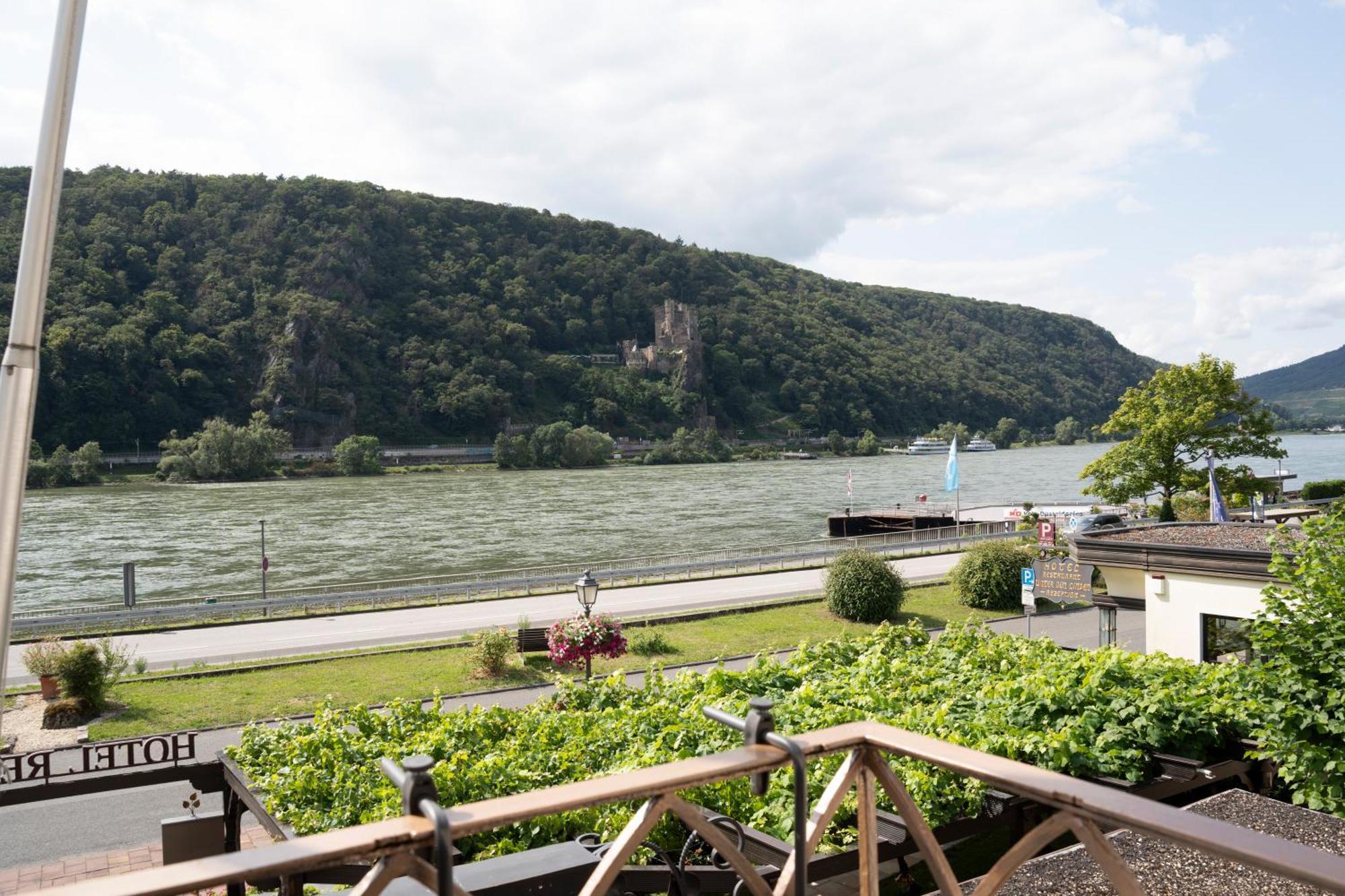 Hotel Unter Den Linden Rüdesheim am Rhein Esterno foto